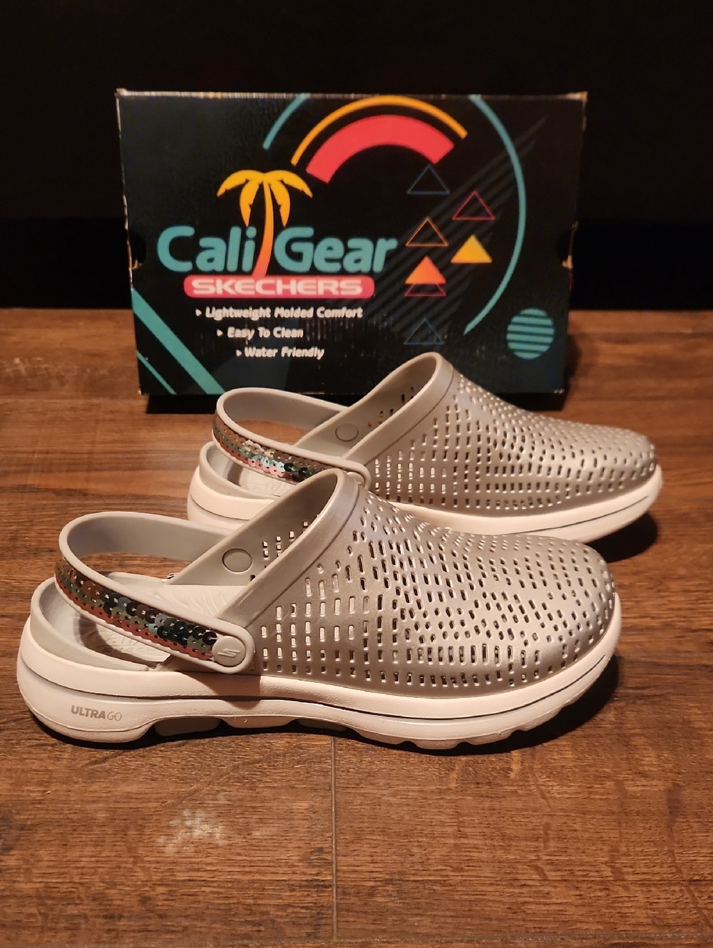 Women Skechers Cali Gear Silver Sandal with Iridescent Sequins